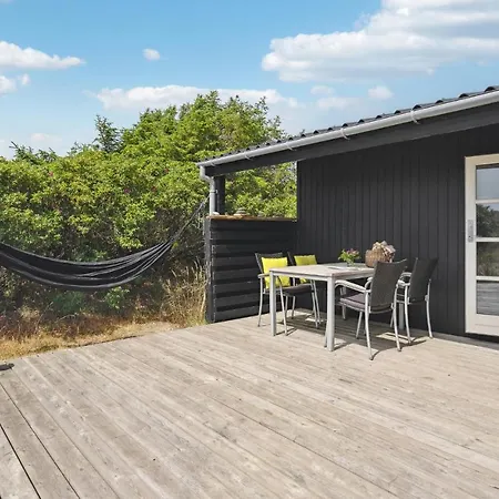 Beautiful In Hvide Sande With Wifi Holiday home