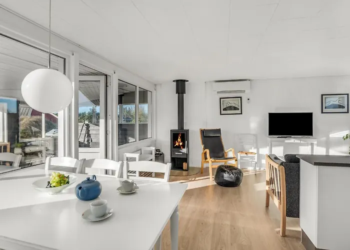Casa vacanze Beautiful In Hvide Sande With Wifi *